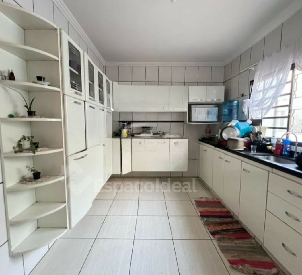 Casa, 3 quartos, 127 m² - Foto 2