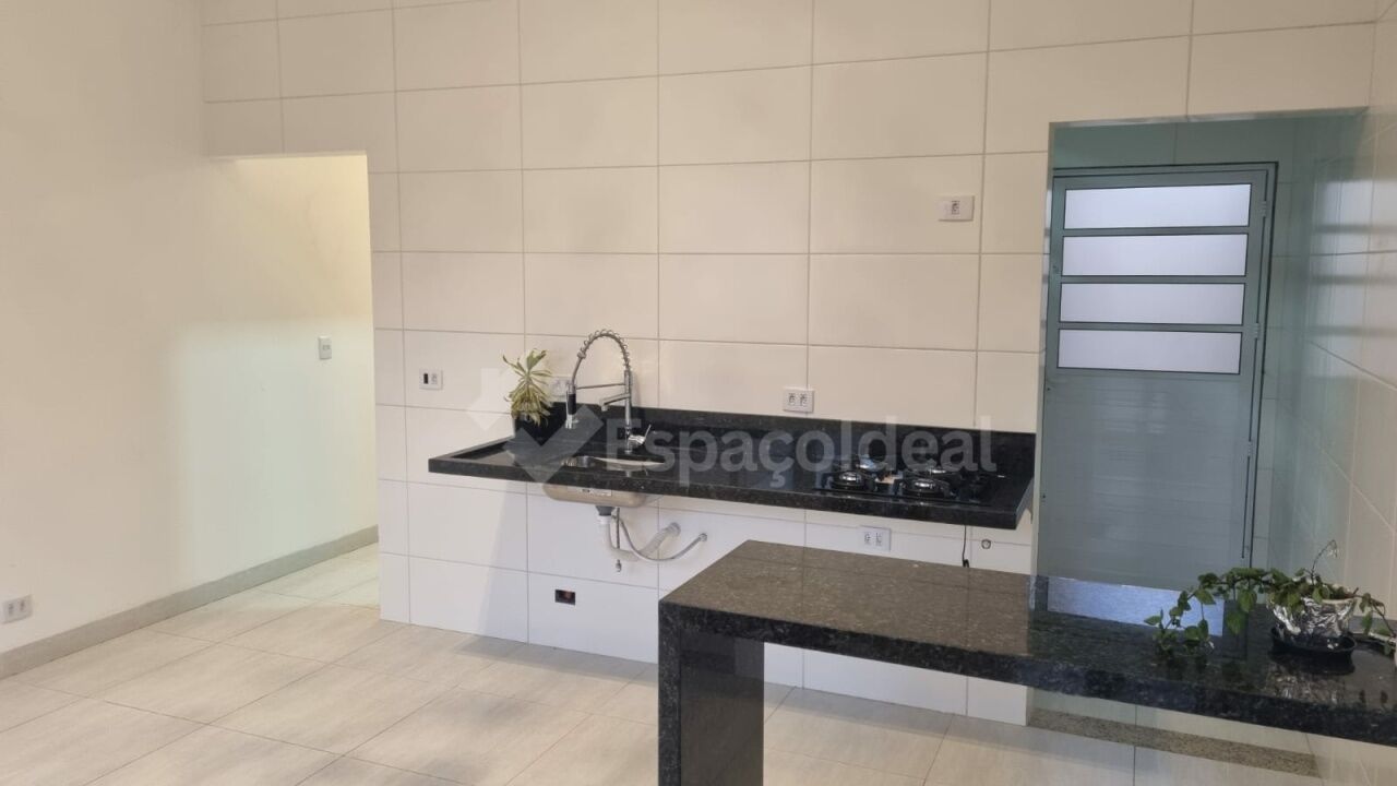 Casa, 3 quartos, 80 m² - Foto 1