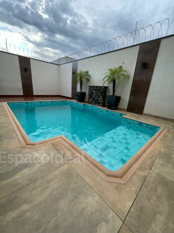 Casa, 3 quartos, 200 m² - Foto 14
