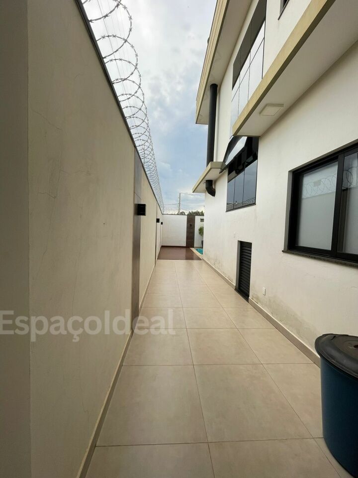 Casa, 3 quartos, 200 m² - Foto 17
