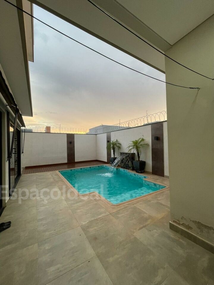 Casa, 3 quartos, 200 m² - Foto 24