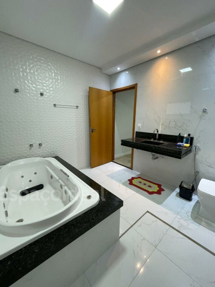 Casa, 3 quartos, 200 m² - Foto 29