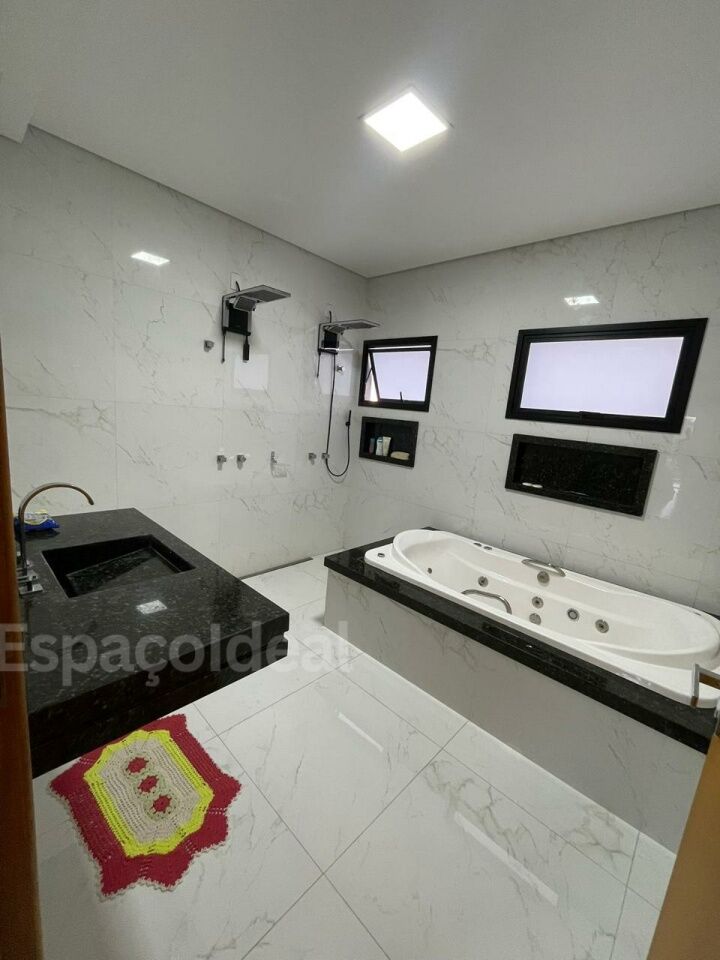 Casa, 3 quartos, 200 m² - Foto 32