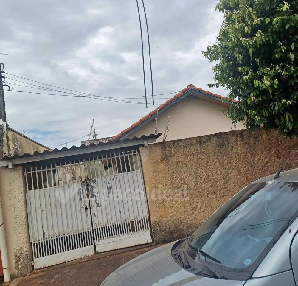 Casa, 3 quartos, 200 m² - Foto 1