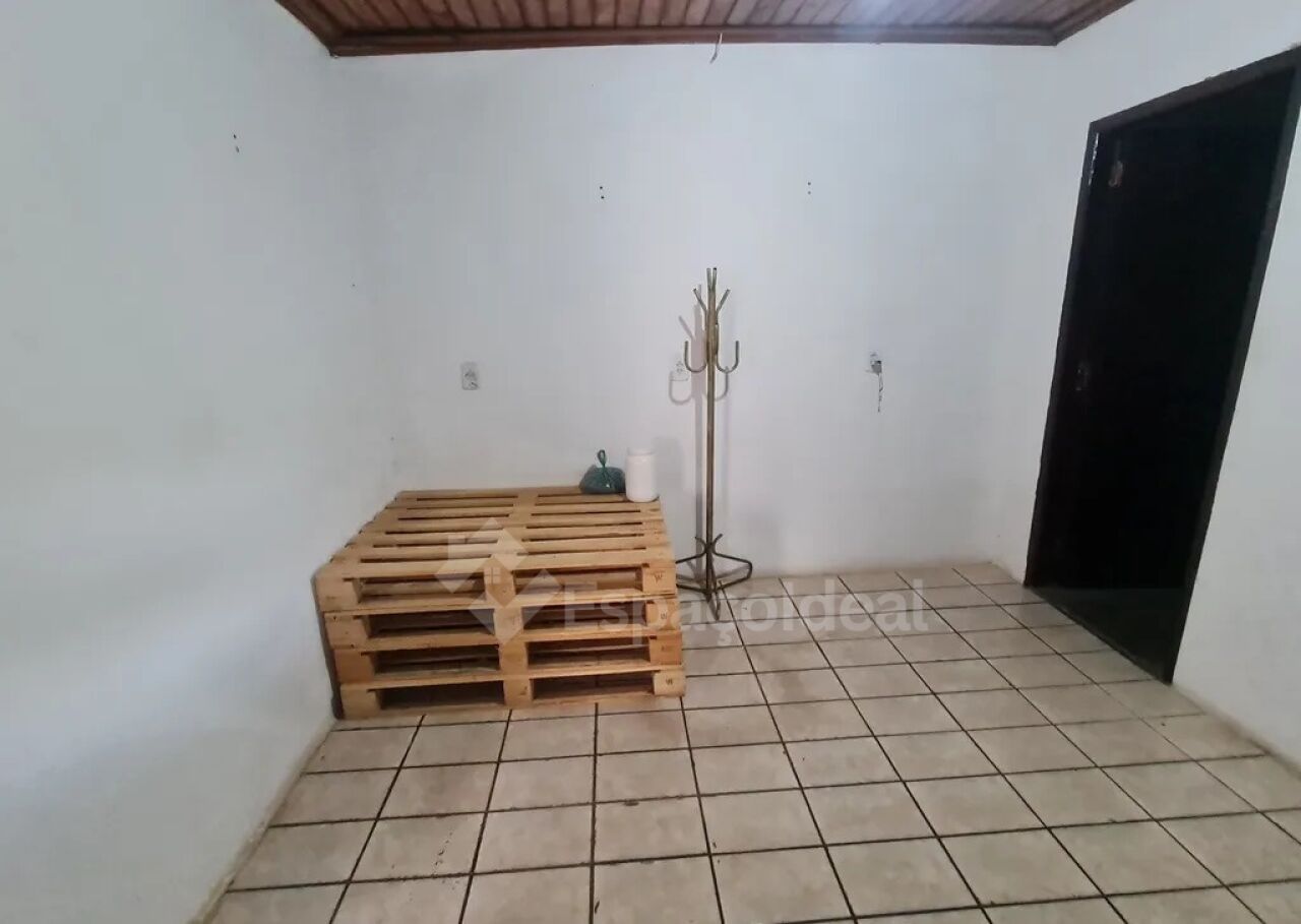 Casa, 4 quartos, 200 m² - Foto 8