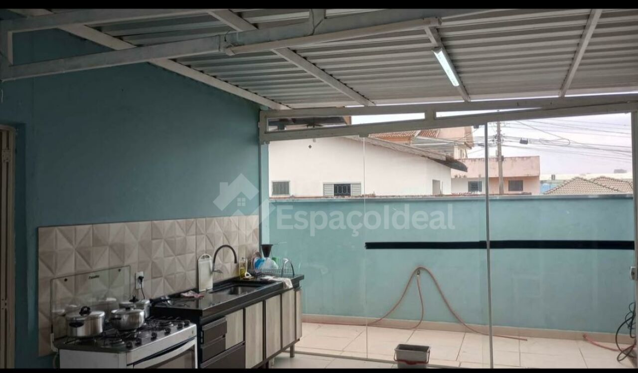 Casa, 3 quartos, 182 m² - Foto 3