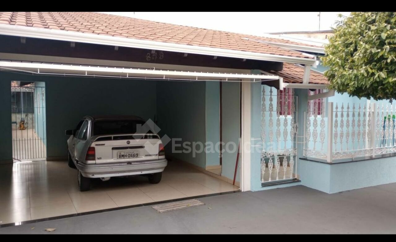 Casa, 3 quartos, 182 m² - Foto 1