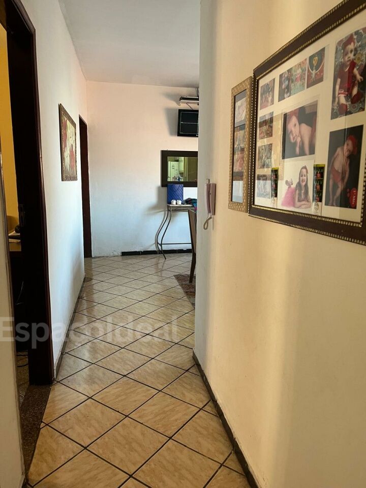 Casa, 3 quartos, 236 m² - Foto 2