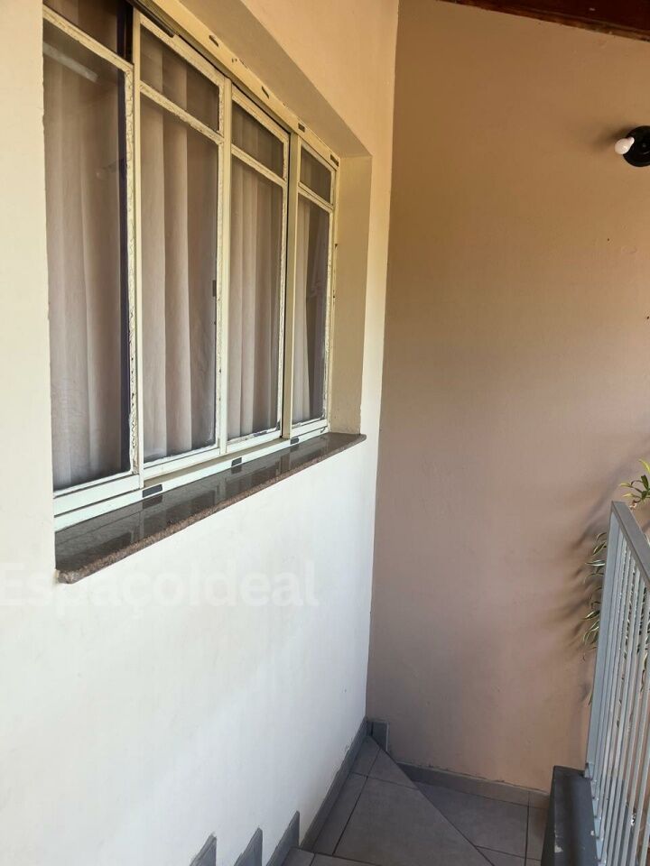 Casa, 3 quartos, 236 m² - Foto 6