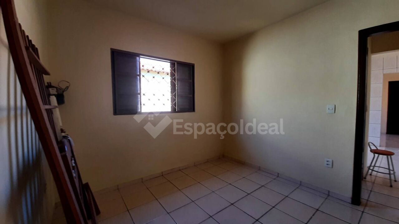 Casa, 2 quartos, 58 m² - Foto 2