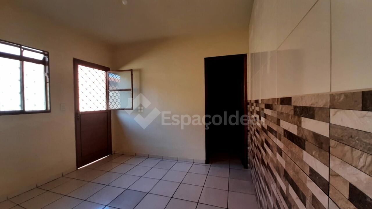 Casa, 2 quartos, 58 m² - Foto 3