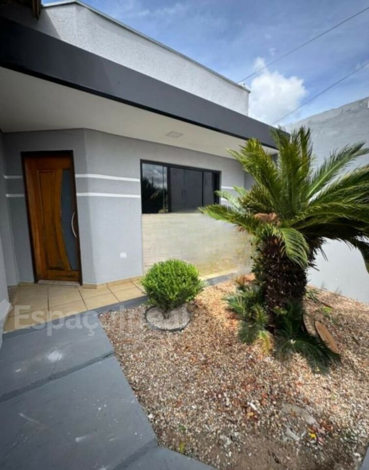 Casa, 2 quartos, 200 m² - Foto 1