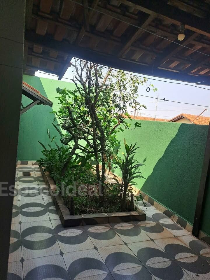 Casa, 3 quartos, 180 m² - Foto 2