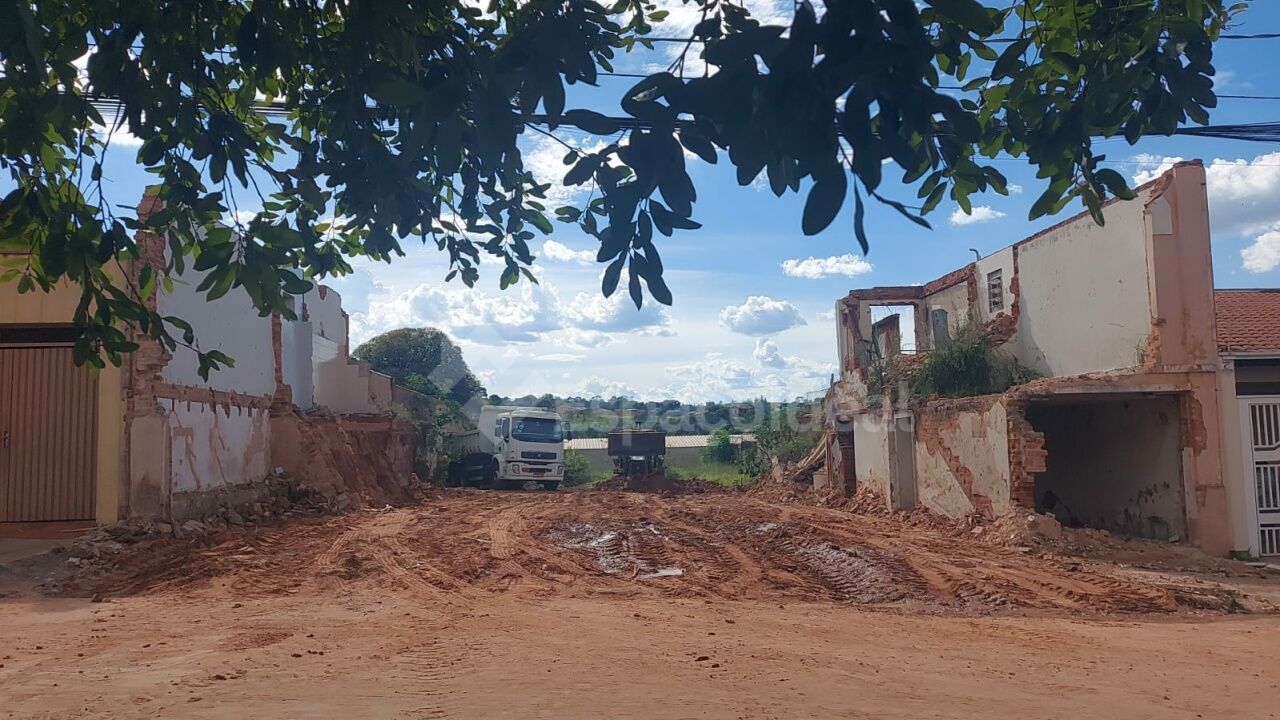 Terreno, 675 m² - Foto 2