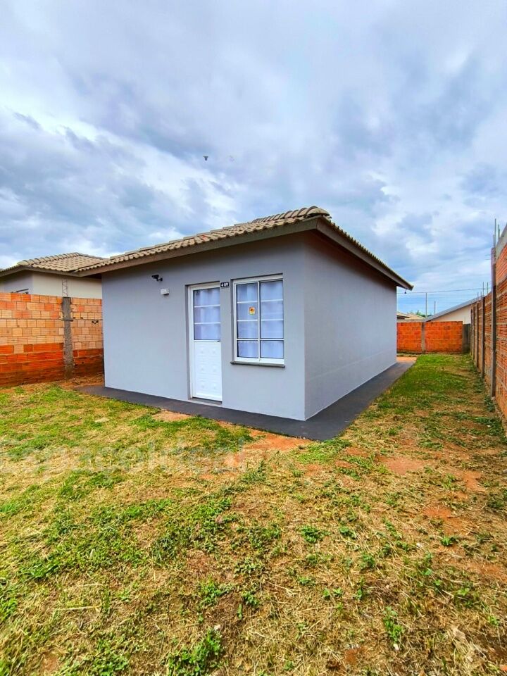 Casa, 2 quartos, 45 m² - Foto 1