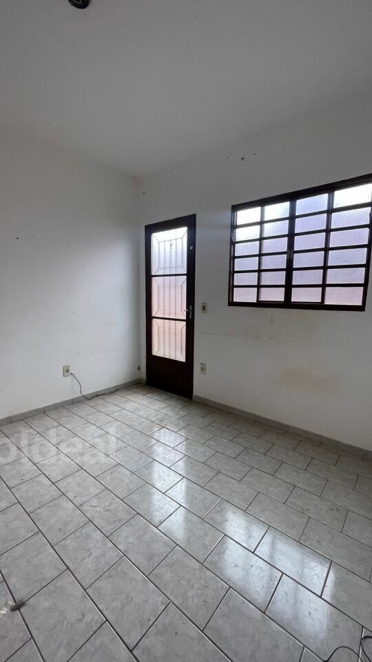 Casa Térrea para Venda - Conjunto Habitacional Paraíso