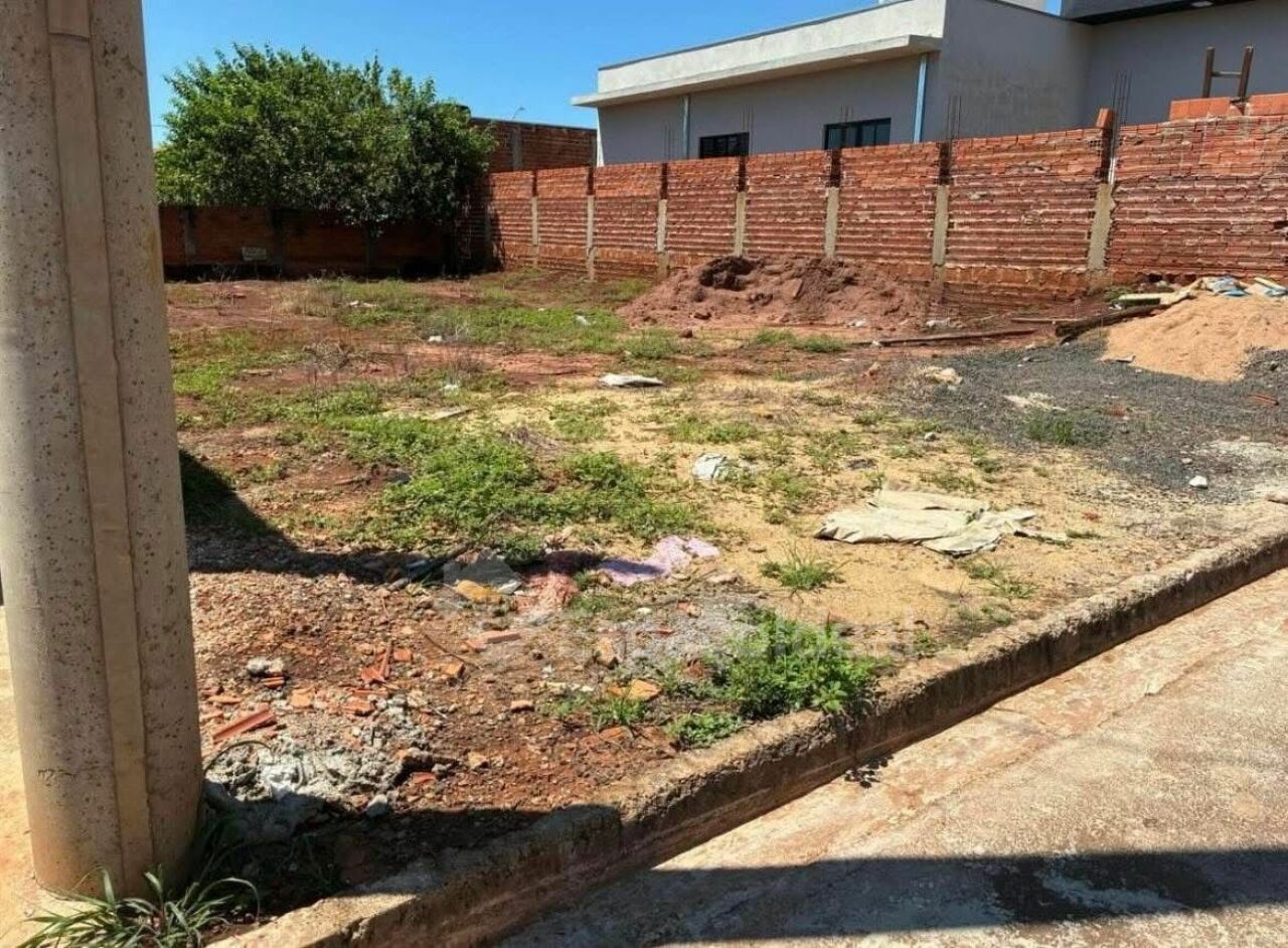 Terreno, 200 m² - Foto 2