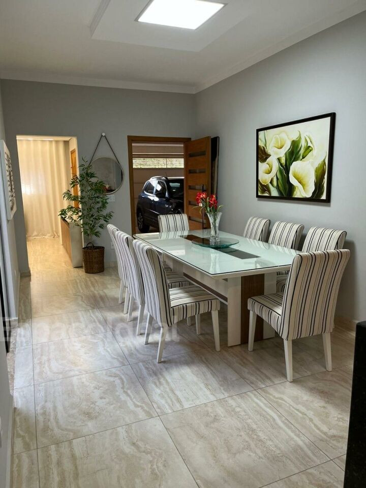 Casa, 3 quartos, 168 m² - Foto 3