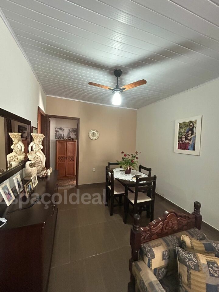 Casa, 3 quartos, 170 m² - Foto 1