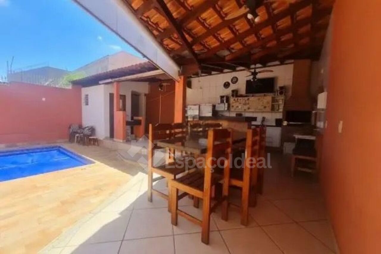 Casa, 3 quartos, 230 m² - Foto 6