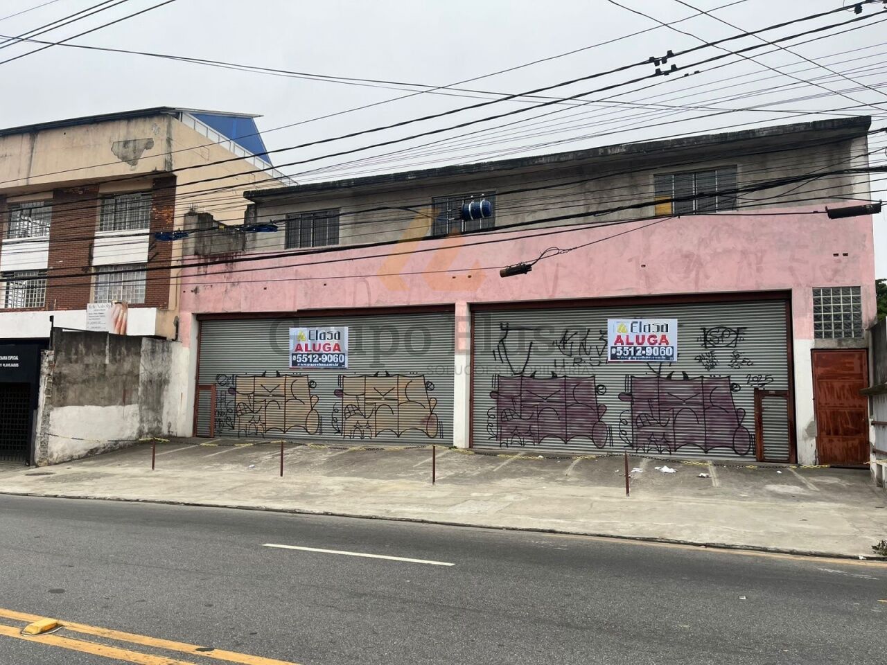 Prédio Comercial para Locação - Vila Constança