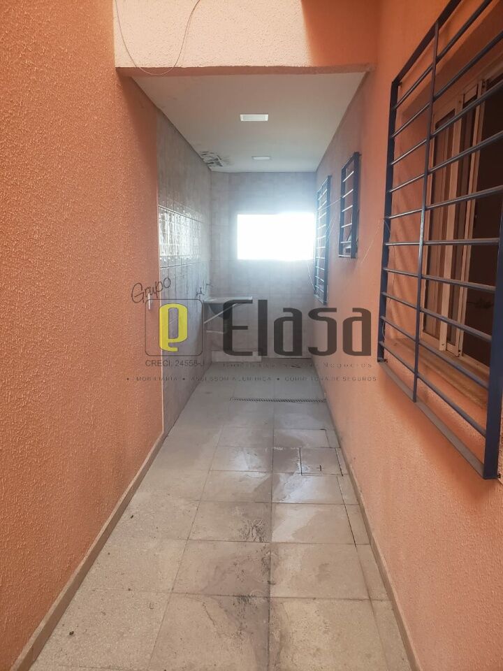 Casa para Locação - Vila Santa Lúcia