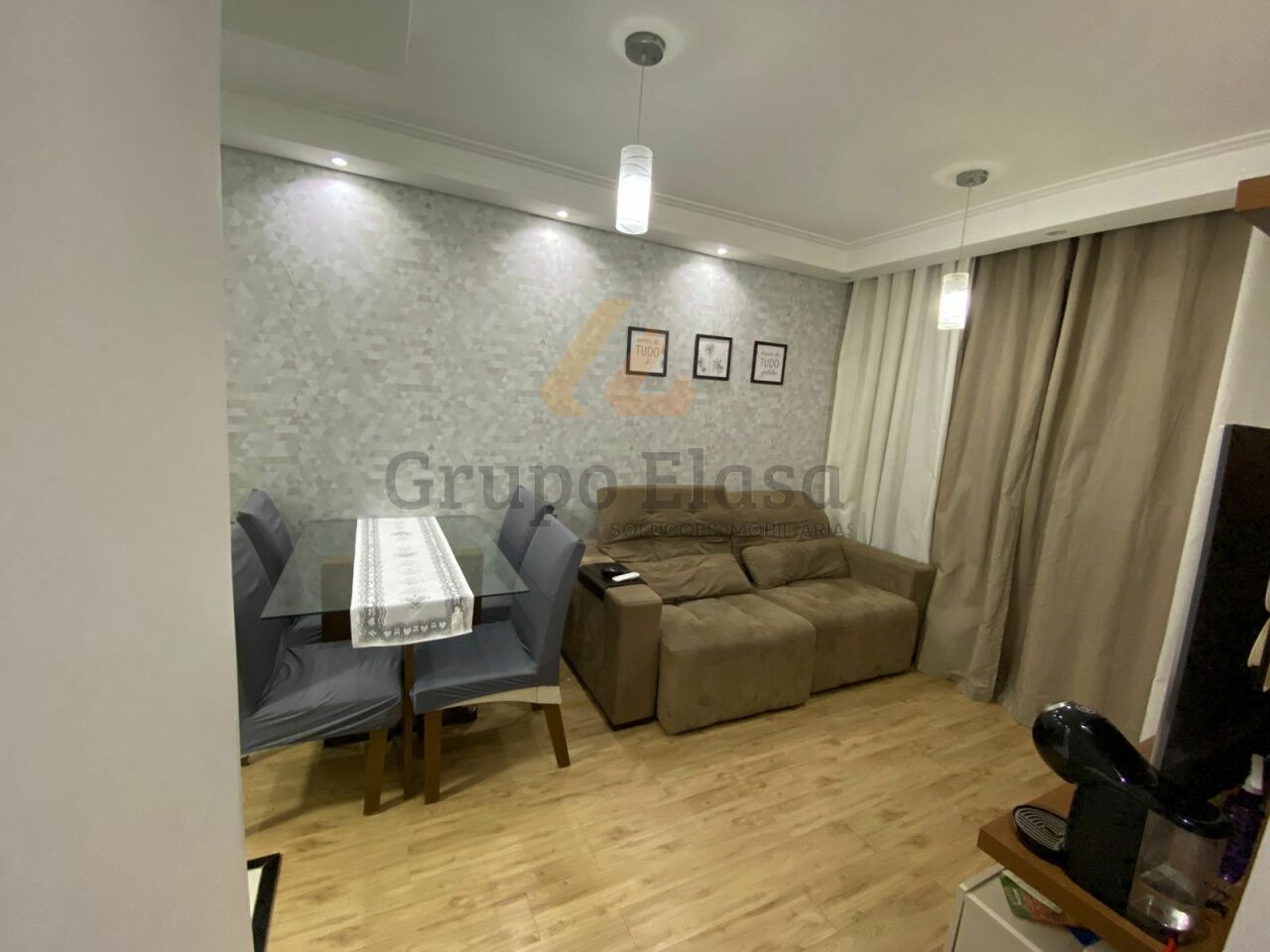 Apartamento para Venda - Vila Damaceno