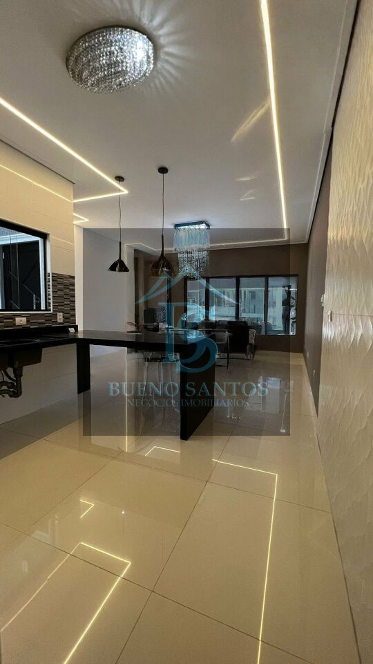 Casa Térrea para Venda - Caiçara