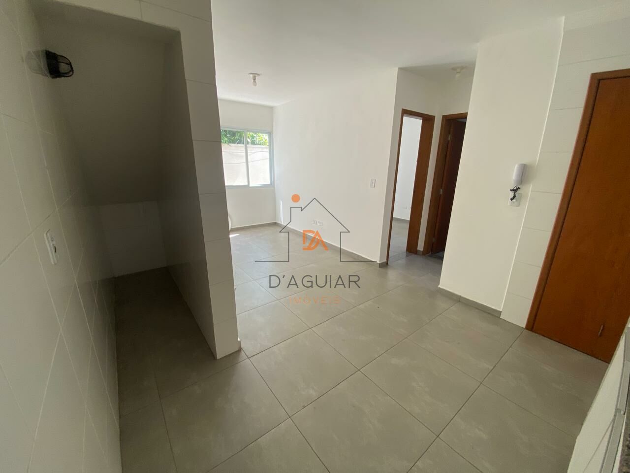 Condominio para Locação - Parada Inglesa