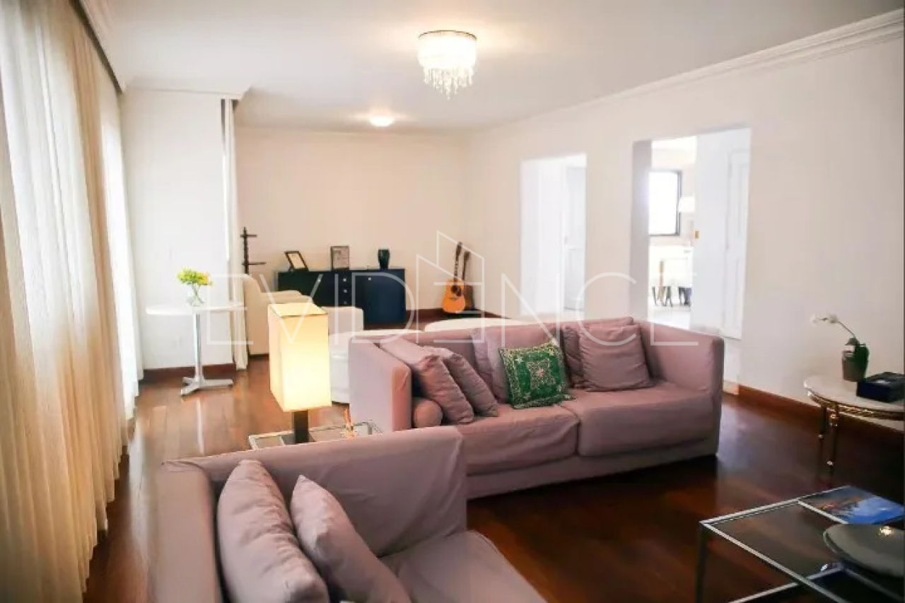 Apartamento com 186m², 3 dormitórios, 3 suítes, 2 vagas no bairro Tatuapé em São Paulo