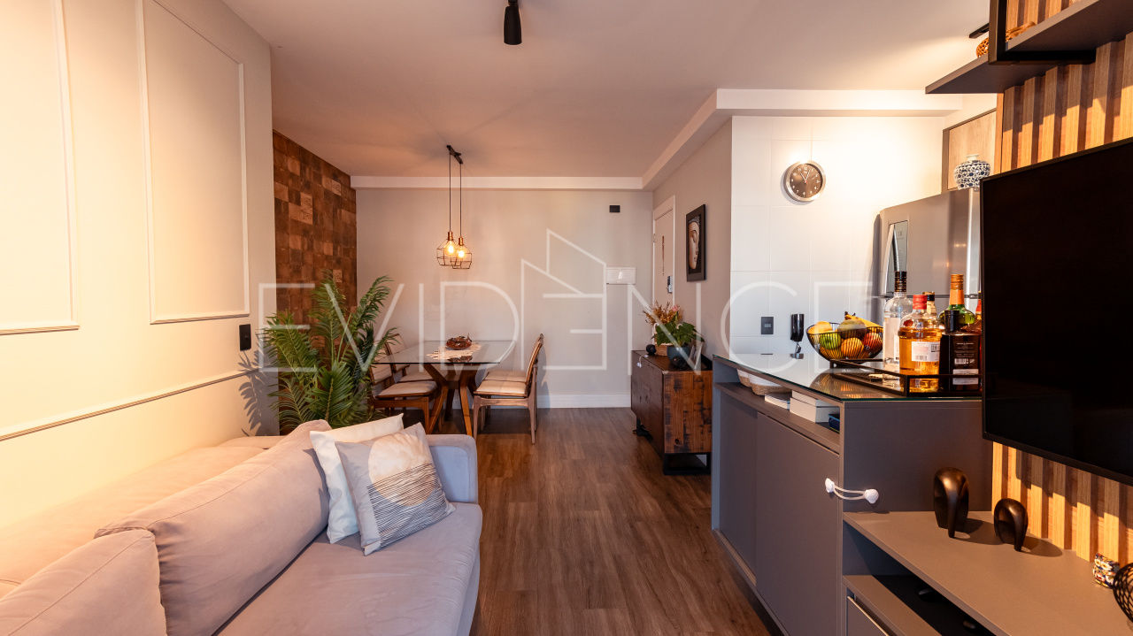 Apartamento com 68m², 2 dormitórios, 1 suíte, 1 vaga no bairro Tatuapé em São Paulo