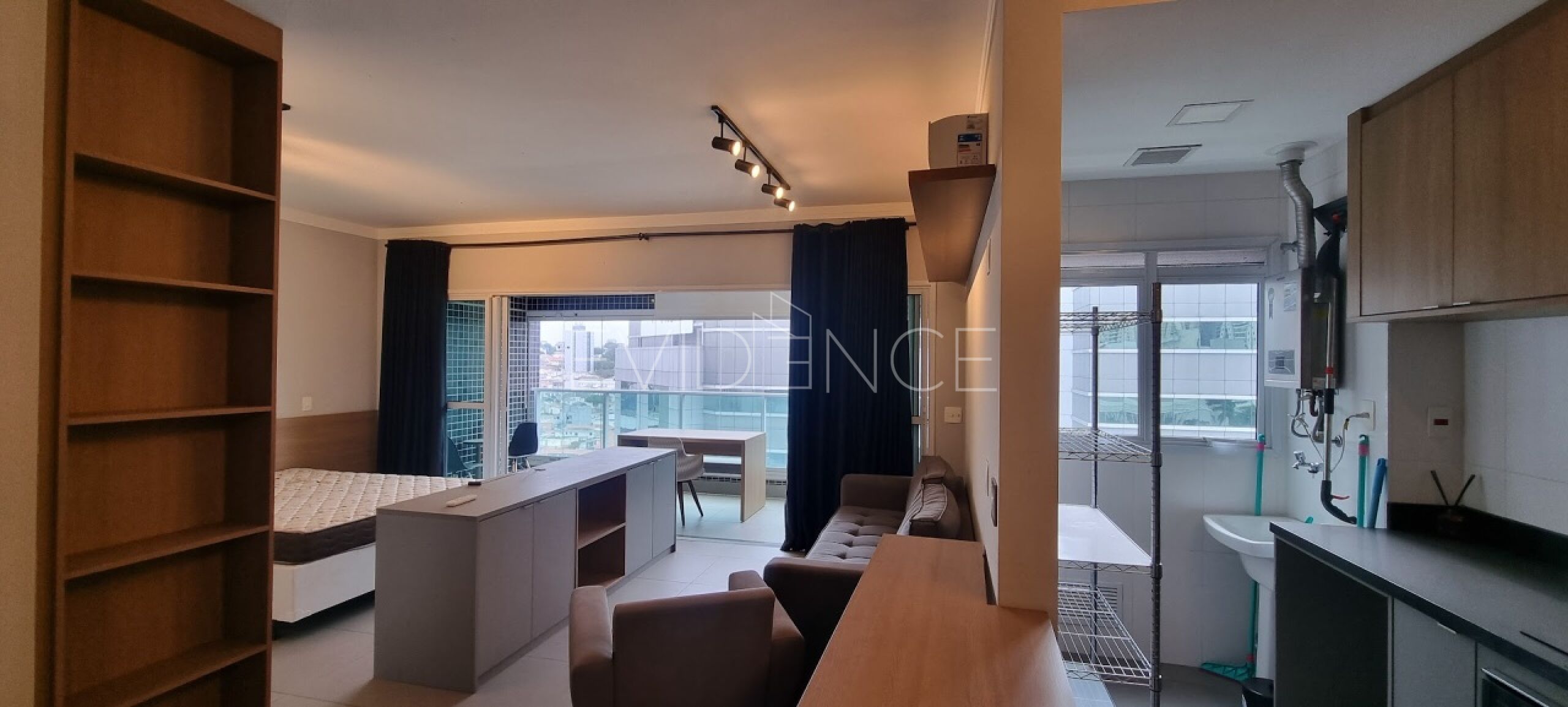 Apartamento com 55m², 1 dormitório, 2 vagas no bairro Vila Regente Feijó em São Paulo