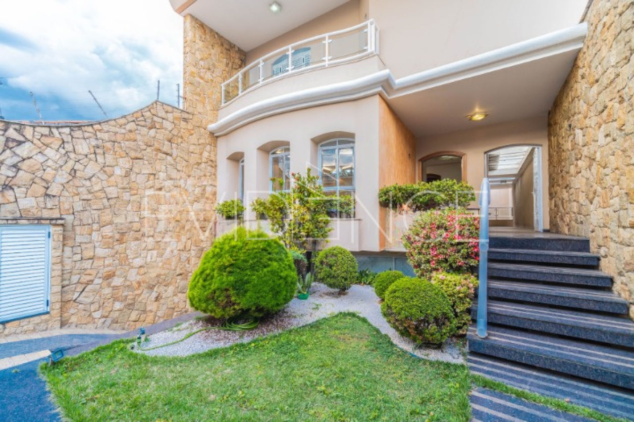 Sobrado com 313m², 4 dormitórios, 3 suítes, 6 vagas no bairro Vila Formosa em São Paulo