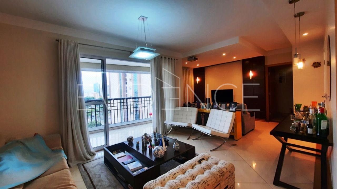 Apartamento com 141m², 3 dormitórios, 3 suítes, 3 vagas no bairro Tatuapé em São Paulo