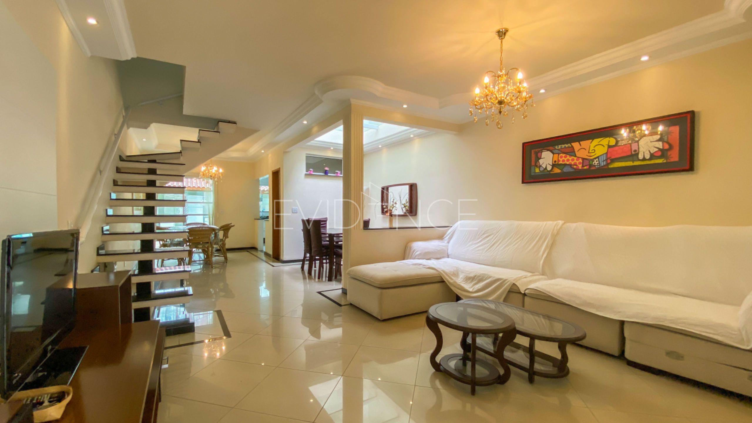 Sobrado com 153m², 3 dormitórios, 1 suíte, 4 vagas no bairro Água Rasa em São Paulo