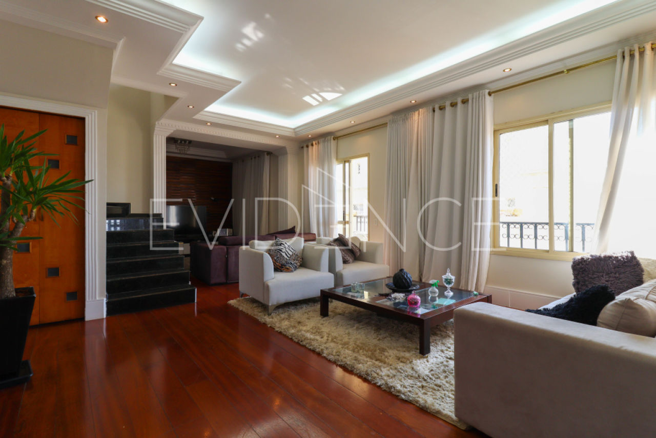 Cobertura com 297m², 4 dormitórios, 4 suítes, 5 vagas no bairro Anália Franco em São Paulo