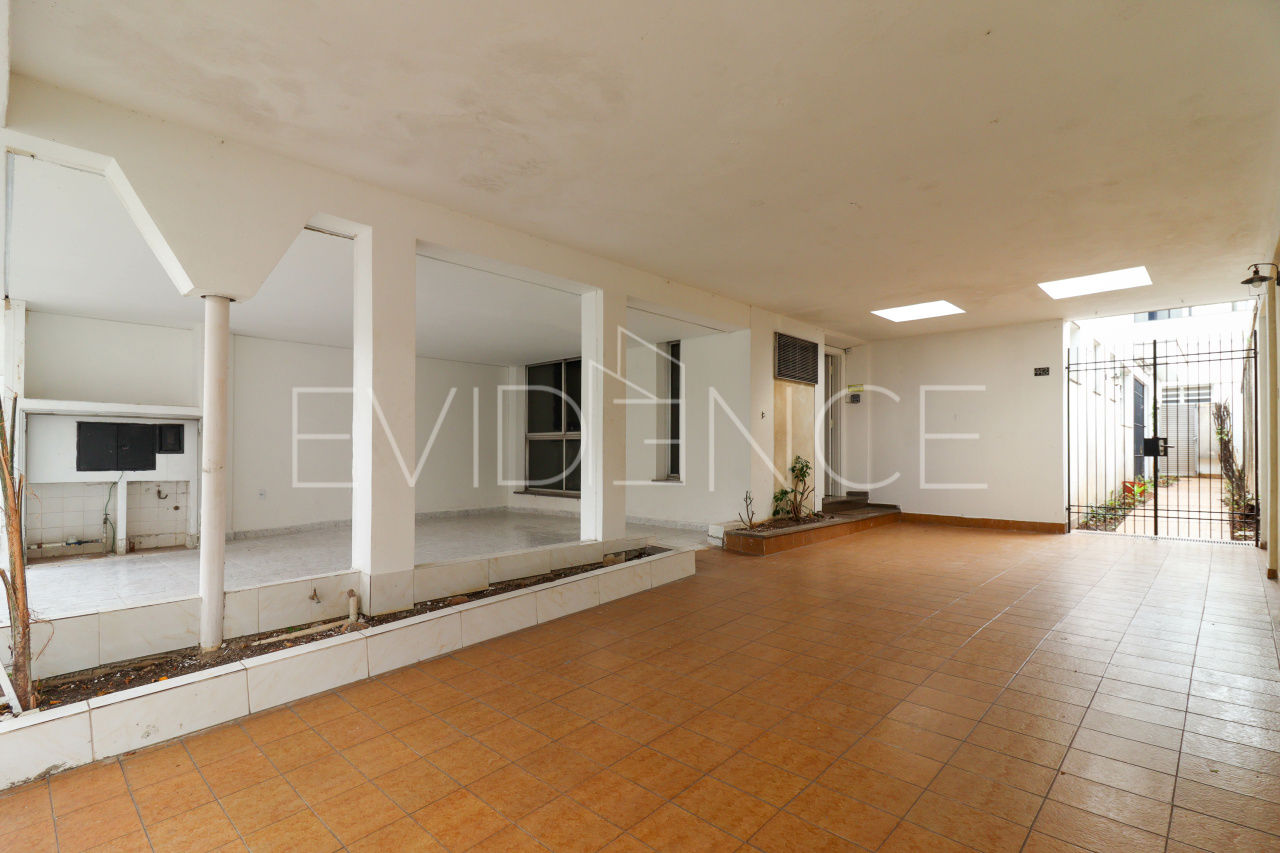 Casa Térrea com 170m², 3 dormitórios, 3 suítes, 3 vagas no bairro Tatuapé em São Paulo