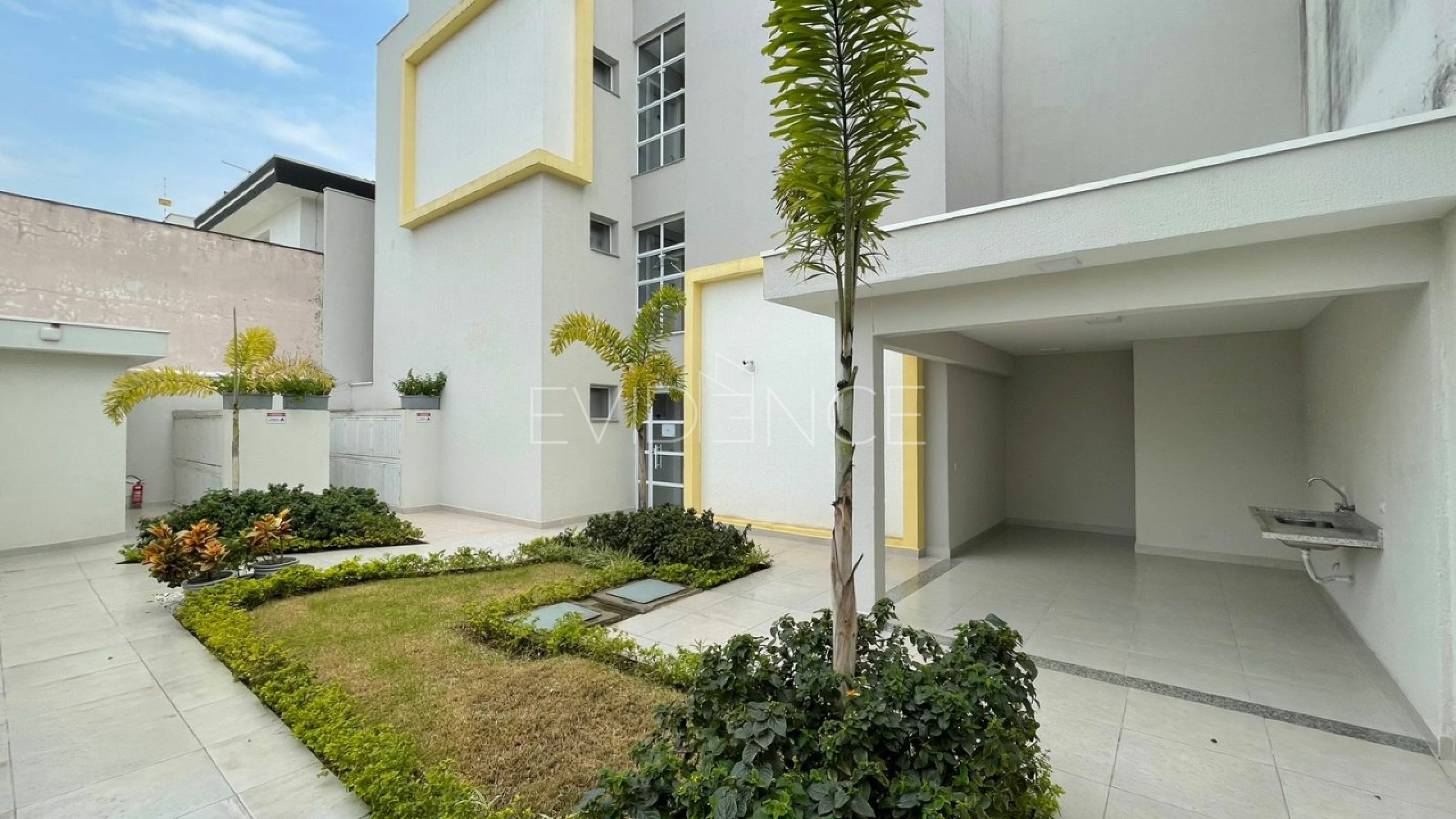Apartamento com 36m², 2 dormitórios no bairro Vila Carrão em São Paulo