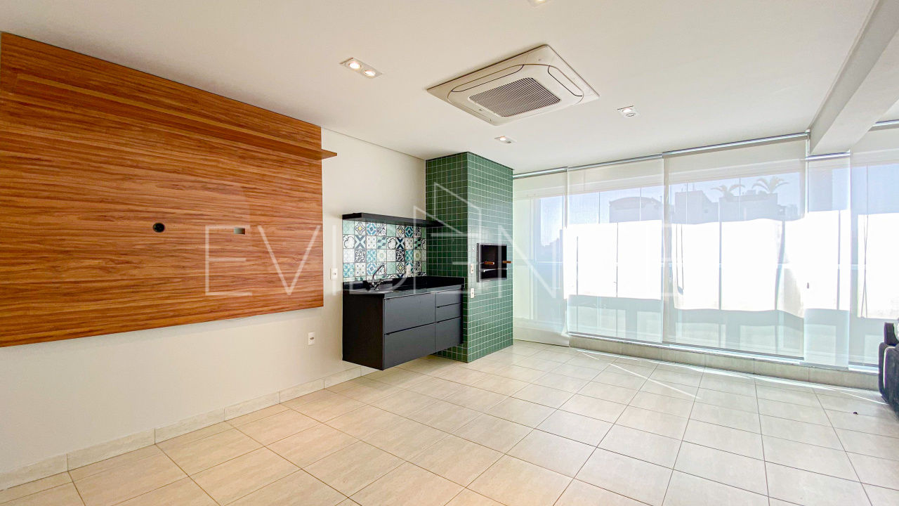 Apartamento com 165m², 3 dormitórios, 3 suítes, 4 vagas no bairro Tatuapé em São Paulo