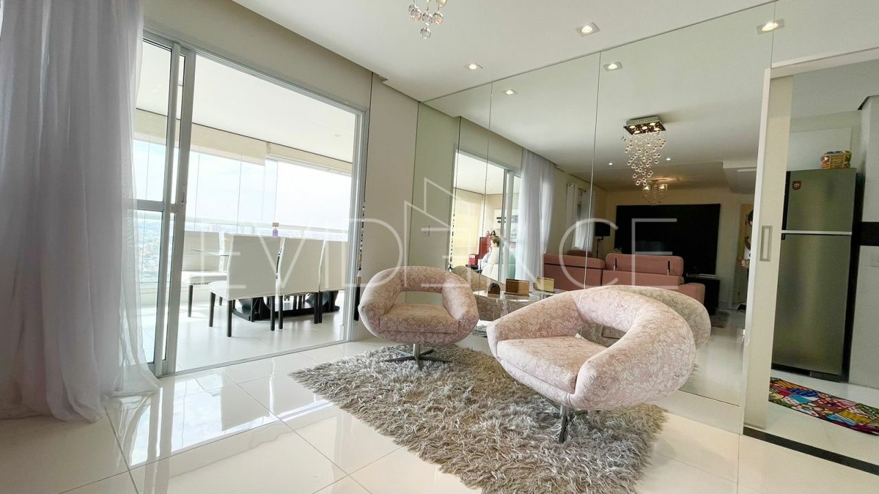 Apartamento com 110m², 2 dormitórios, 2 suítes, 2 vagas no bairro Vila Carrão em São Paulo