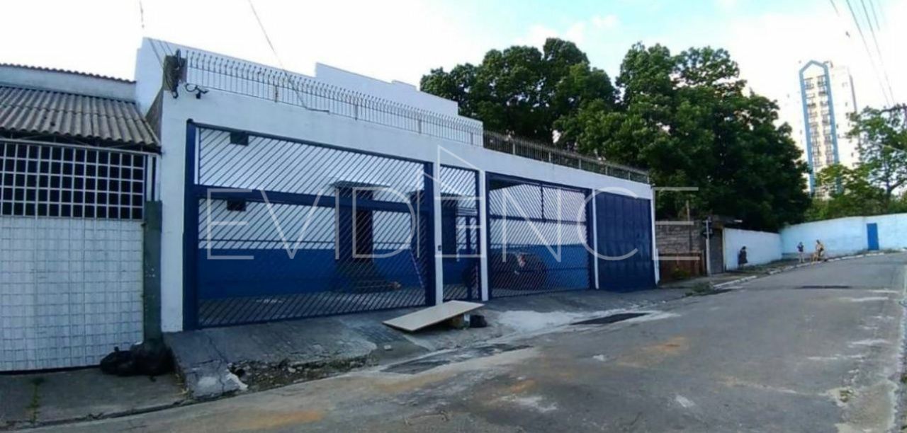 Galpão com 1.000m² no bairro Itaquera em São Paulo
