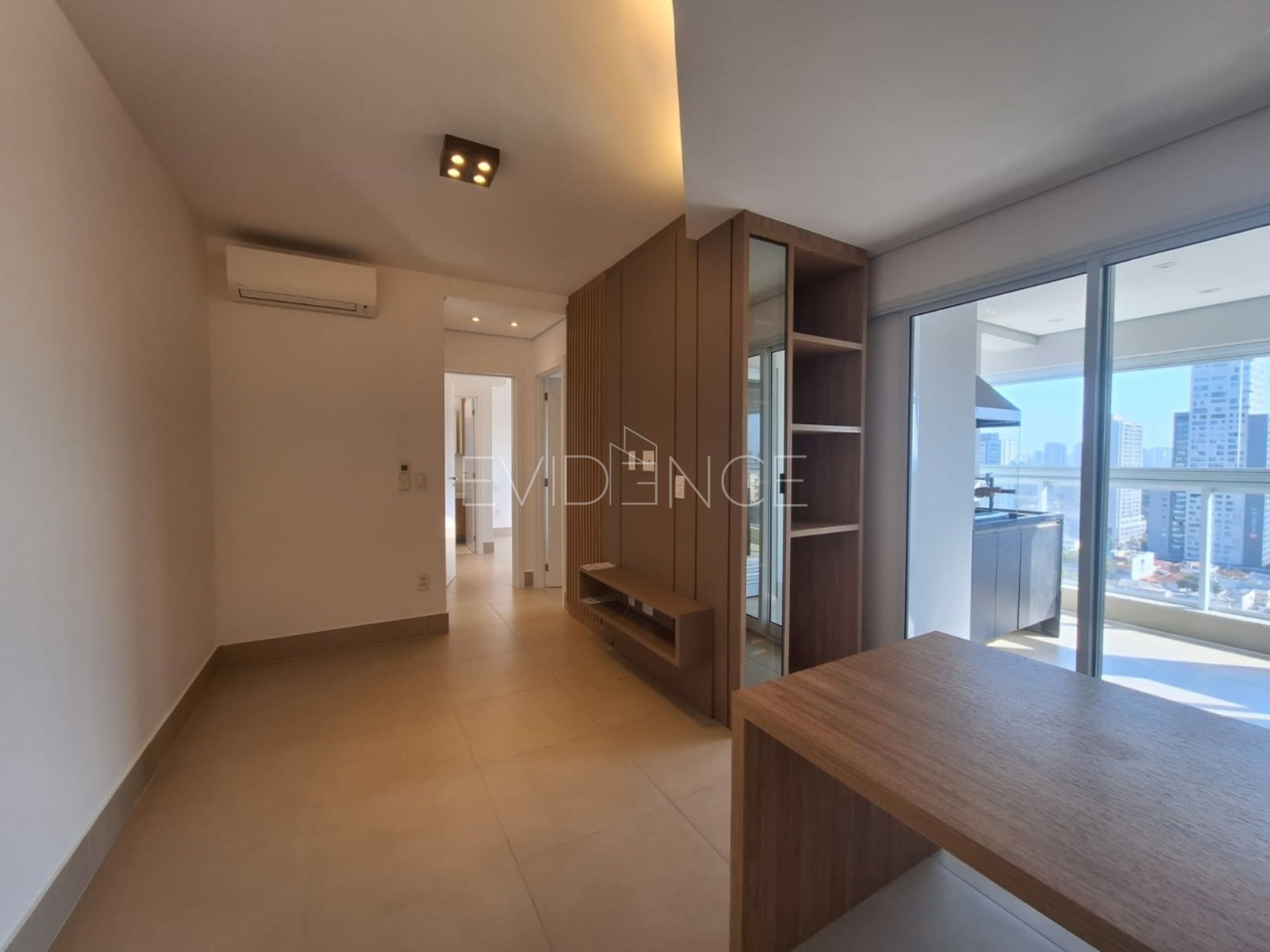 Apartamento com 66m², 2 dormitórios, 1 suíte, 2 vagas no bairro Tatuapé em São Paulo