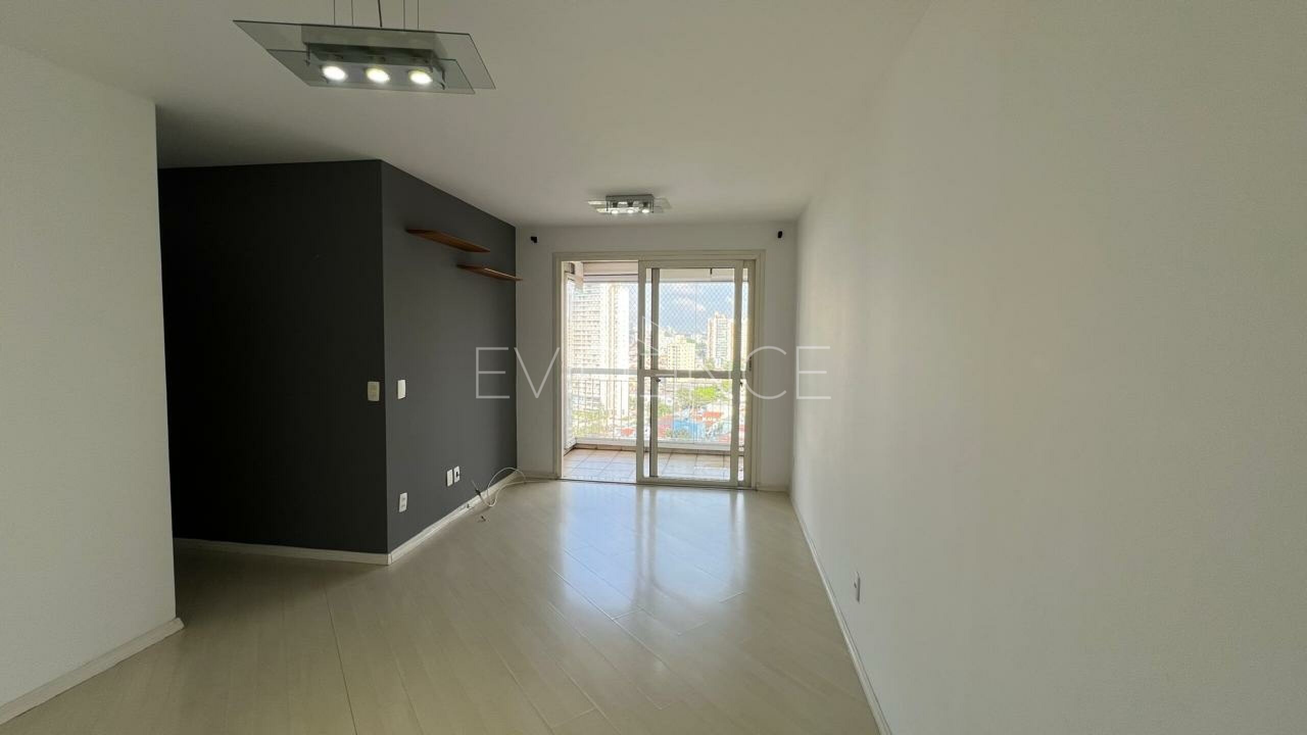 Apartamento com 88m², 2 dormitórios, 1 suíte, 2 vagas no bairro Tatuapé em São Paulo