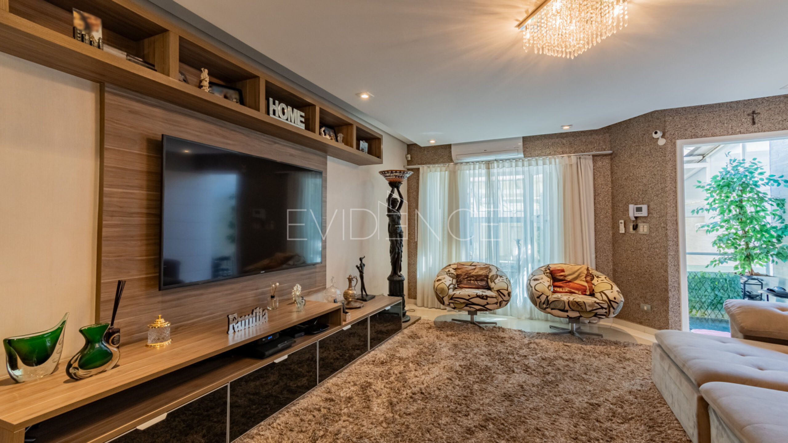 Casa Térrea com 250m², 3 dormitórios, 3 suítes, 4 vagas no bairro Alto da Mooca em São Paulo