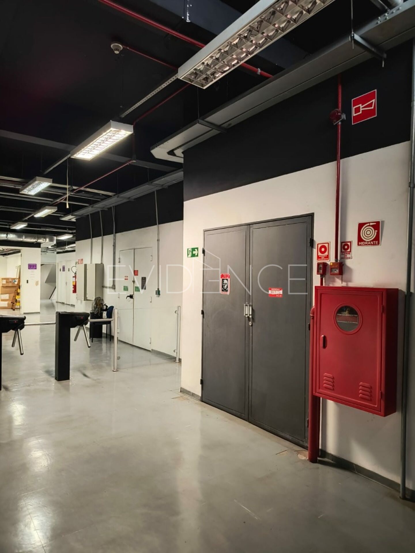 Prédio com 1.614m² no bairro Maranhão em São Paulo