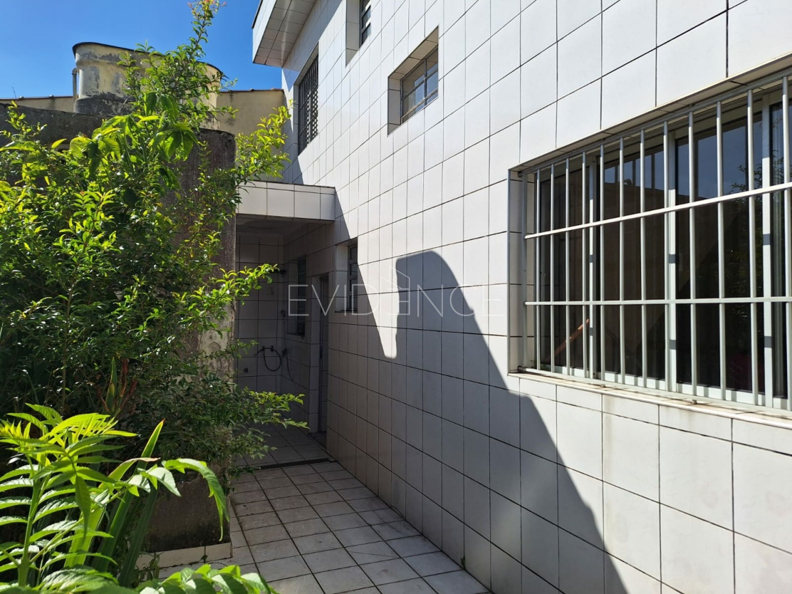 Casa Térrea com 210m², 4 dormitórios, 1 vaga no bairro Cidade Líder em São Paulo