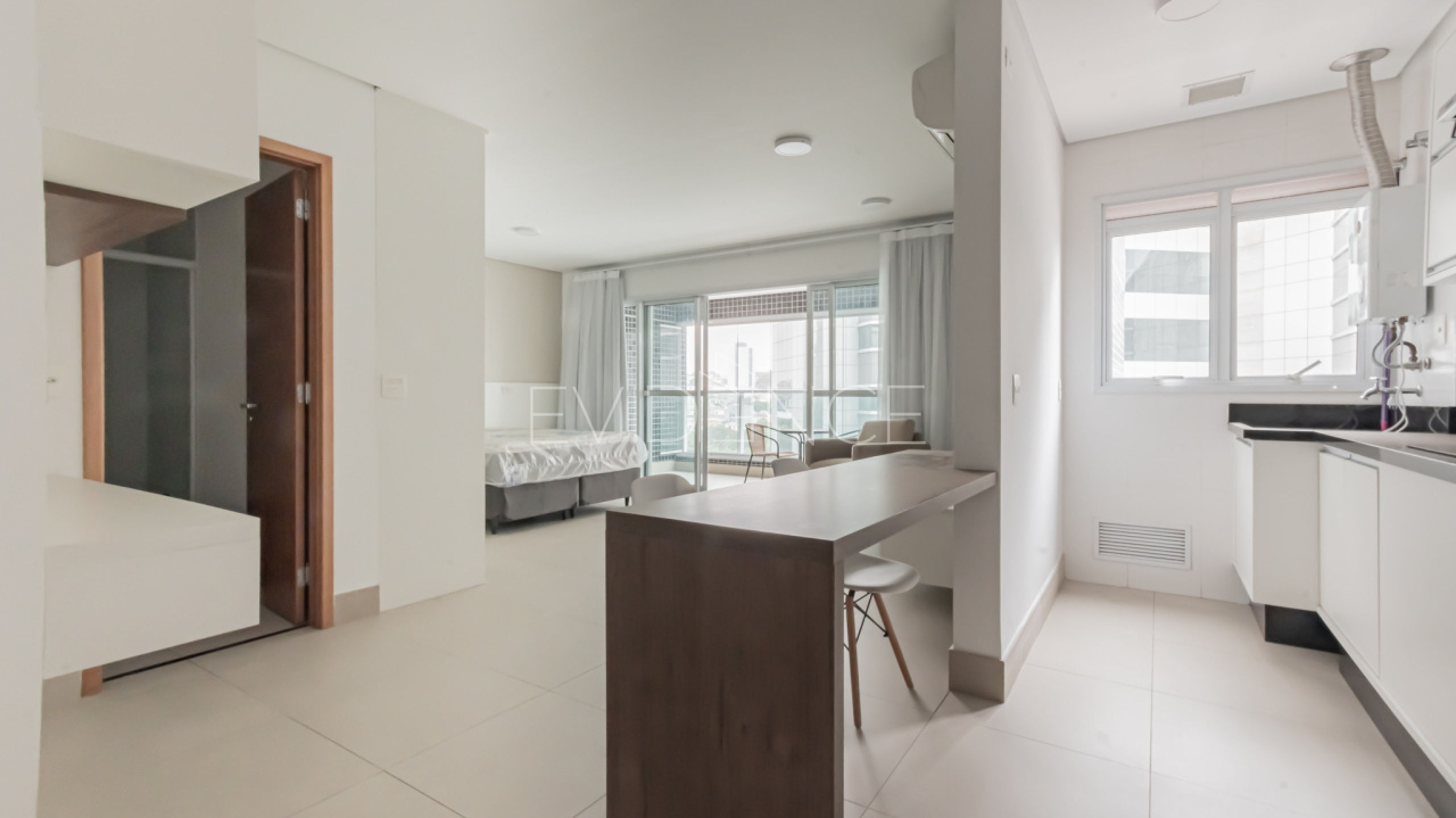 Apartamento com 55m², 1 dormitório, 2 vagas no bairro Anália Franco em São Paulo
