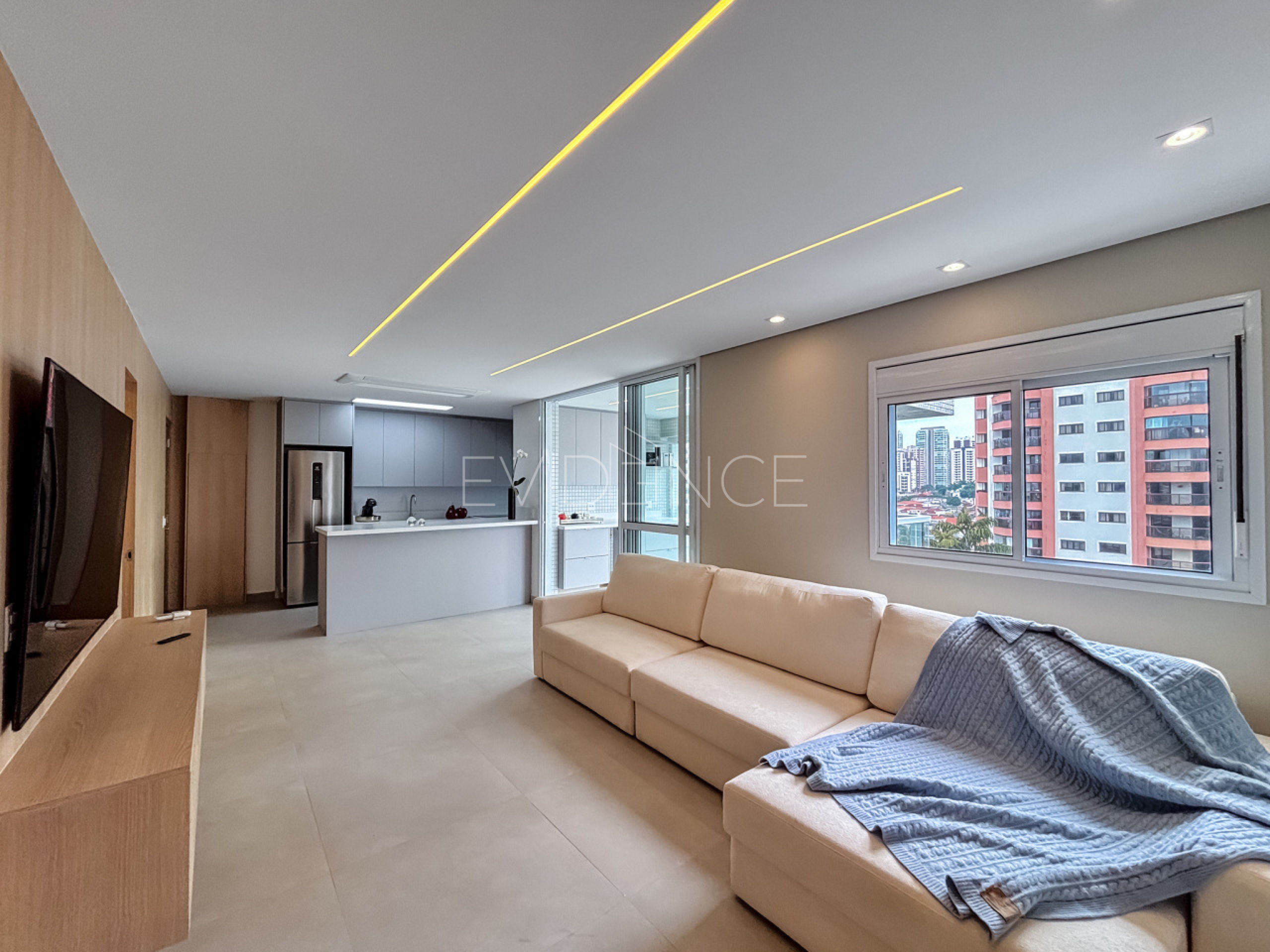 Apartamento com 80m², 2 dormitórios, 2 suítes, 2 vagas no bairro Tatuapé em São Paulo