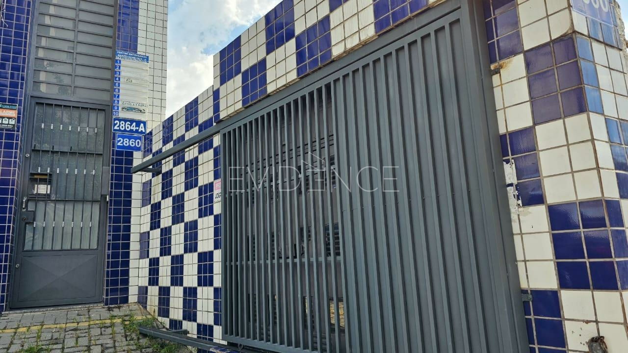 Sala com 32m² no bairro Vila Marieta em São Paulo
