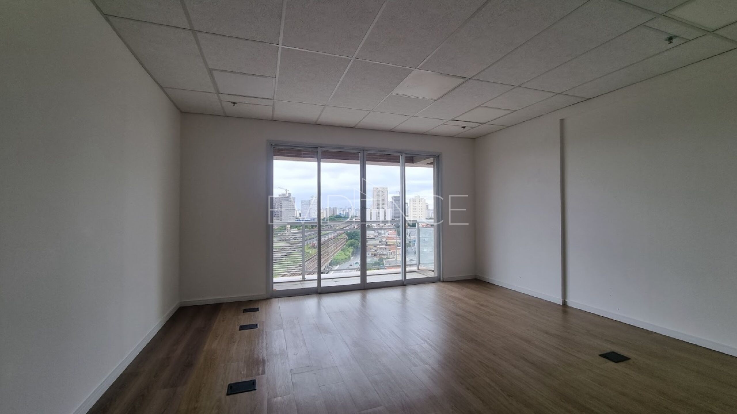 Sala com 41m², 1 vaga no bairro Tatuapé em São Paulo